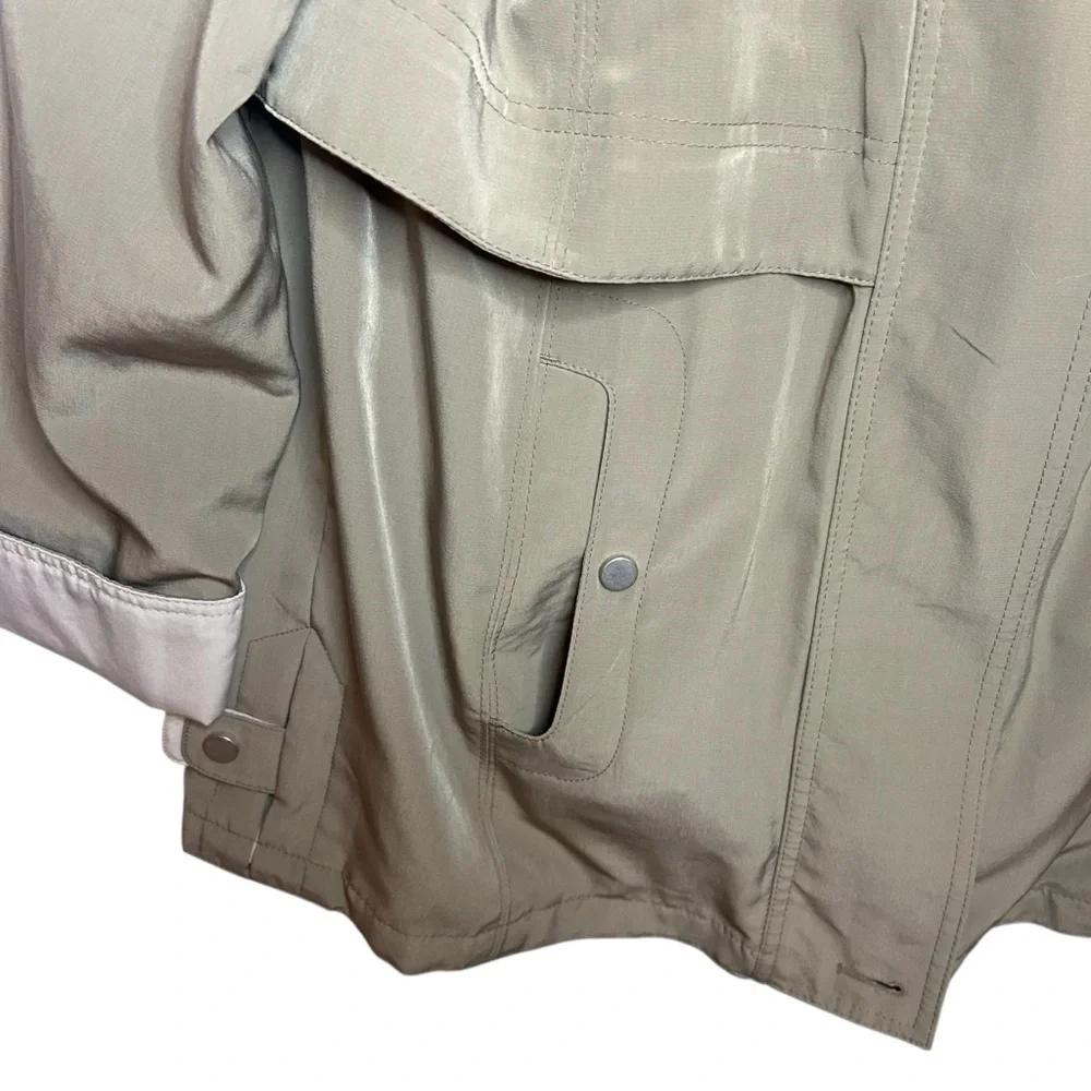 Weather Tamer Hooded Rain Jacket Womens Medium Tan Beige Lightweight Coat